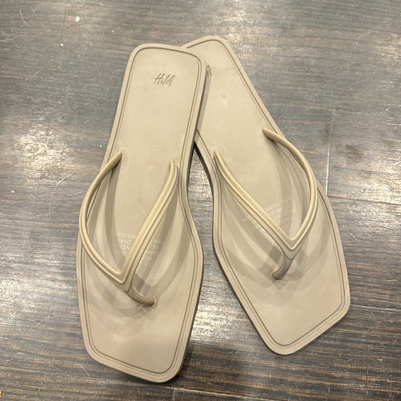 Womens jelly flip flops - Picture 2 of 2